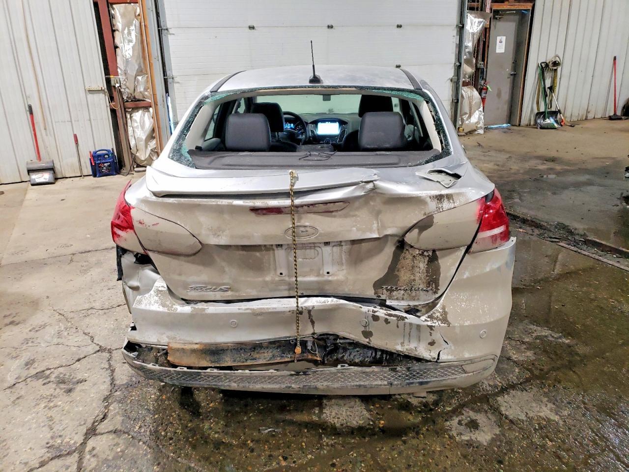 2017 Ford Focus Titanium - Фото 6