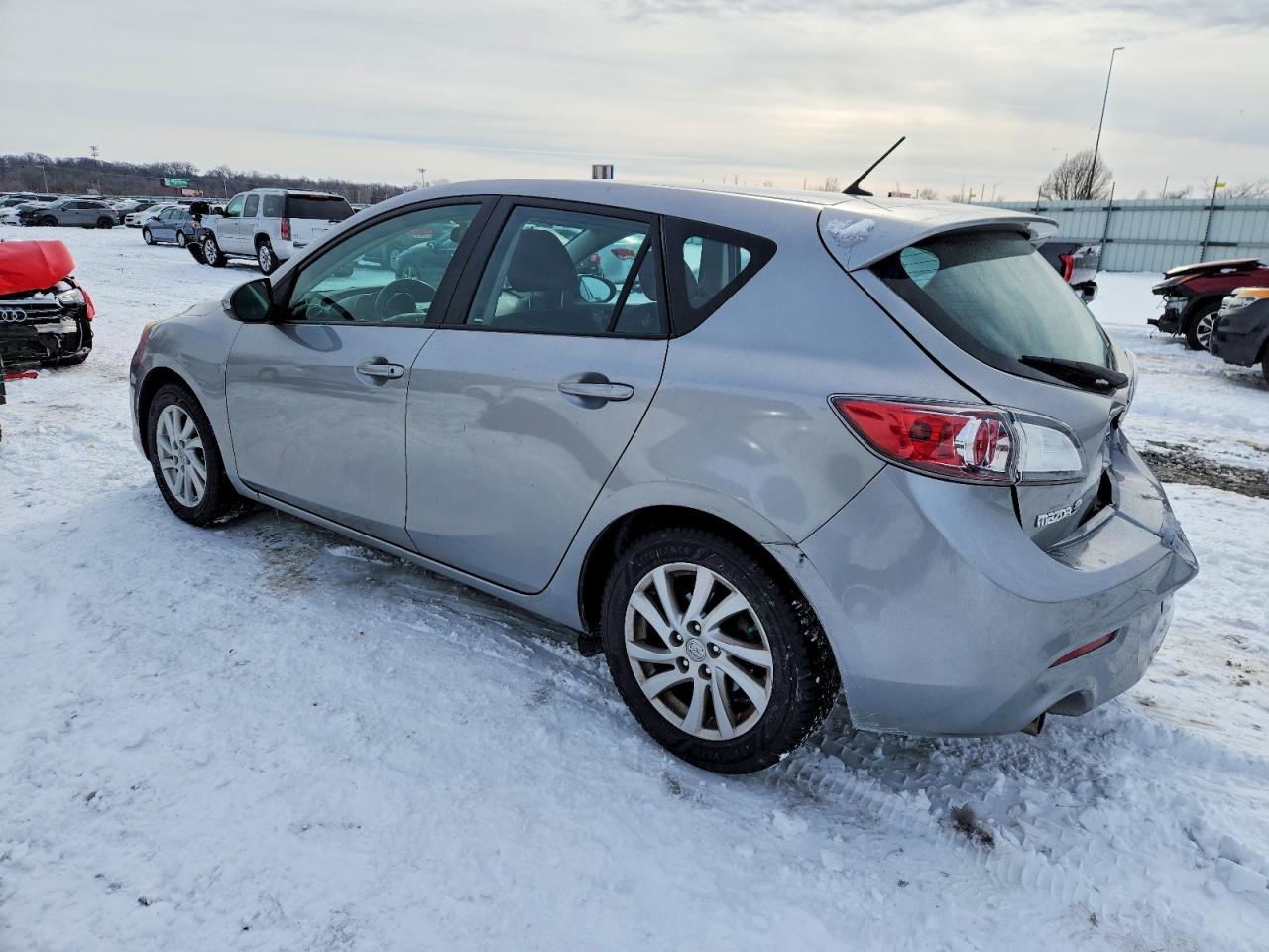 2012 Mazda 3 I - Фото 2