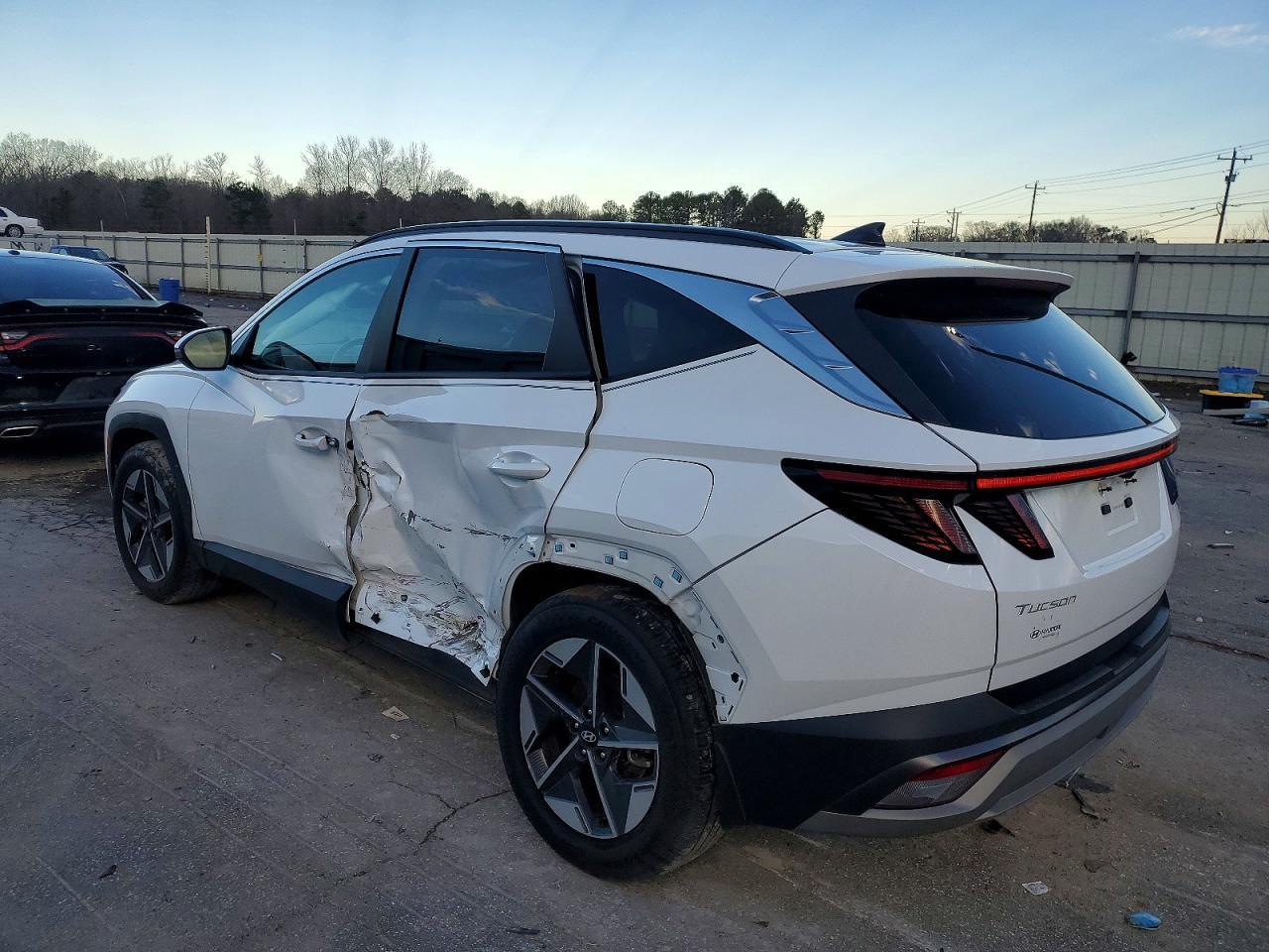 2025 Hyundai Tucson Sel - Image 2