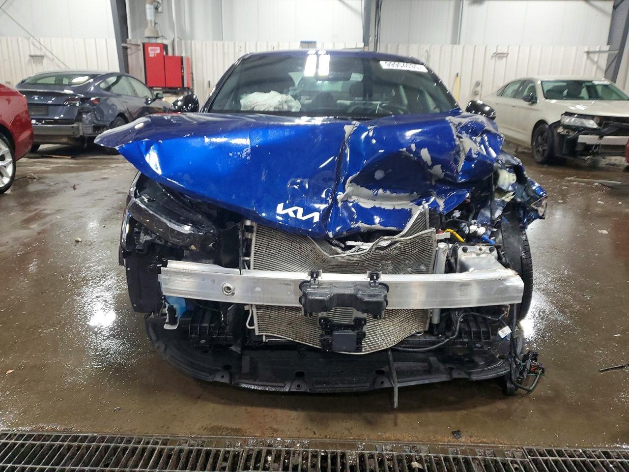 2025 Kia K5 Gt Line - Фото 5