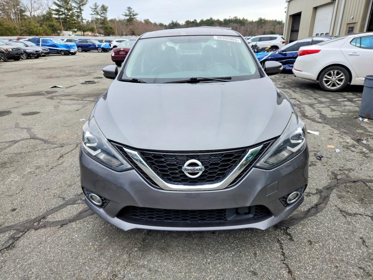 2016 Nissan Sentra S - Фото 5