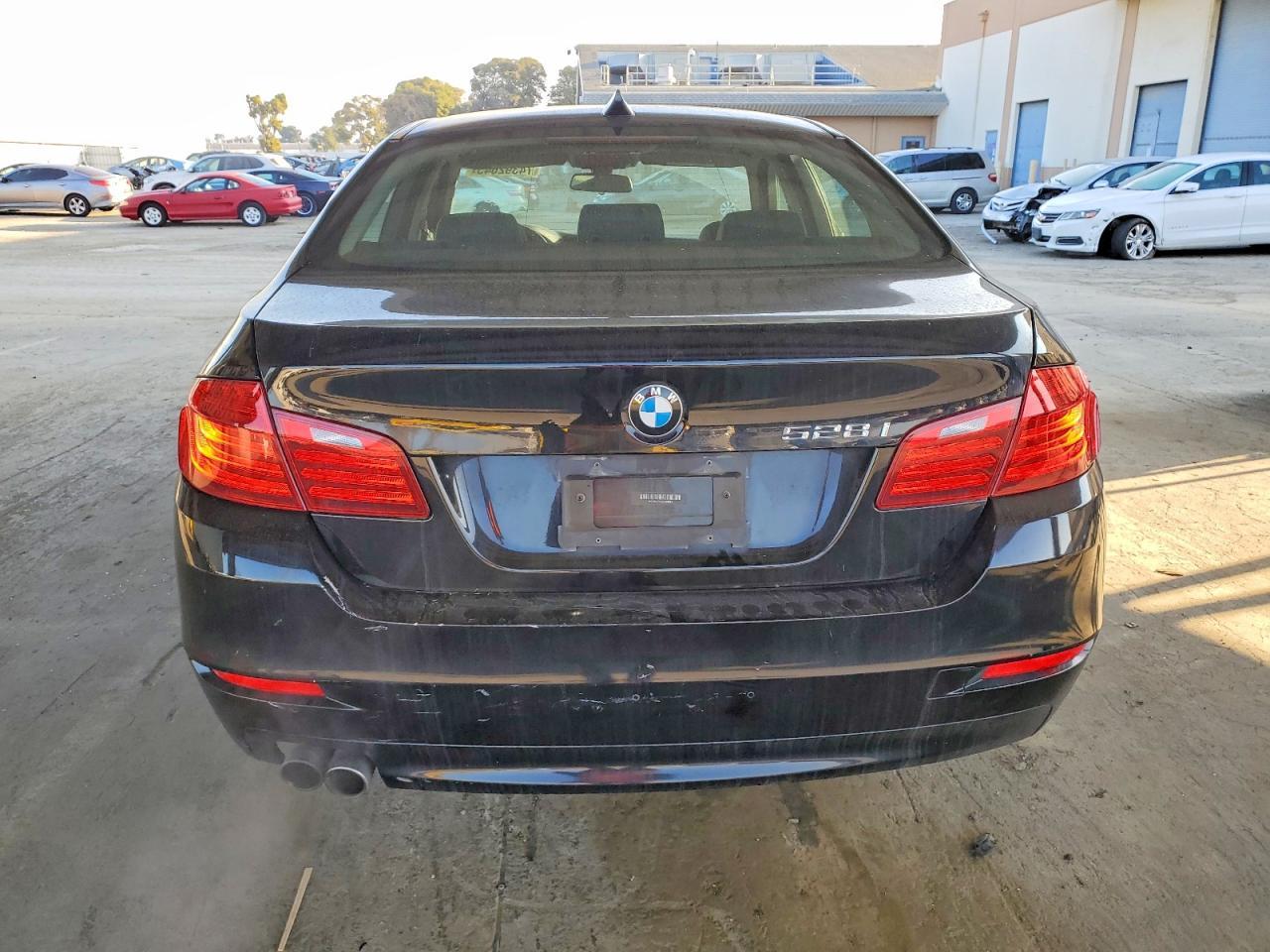 2014 BMW 528 I - Фото 6