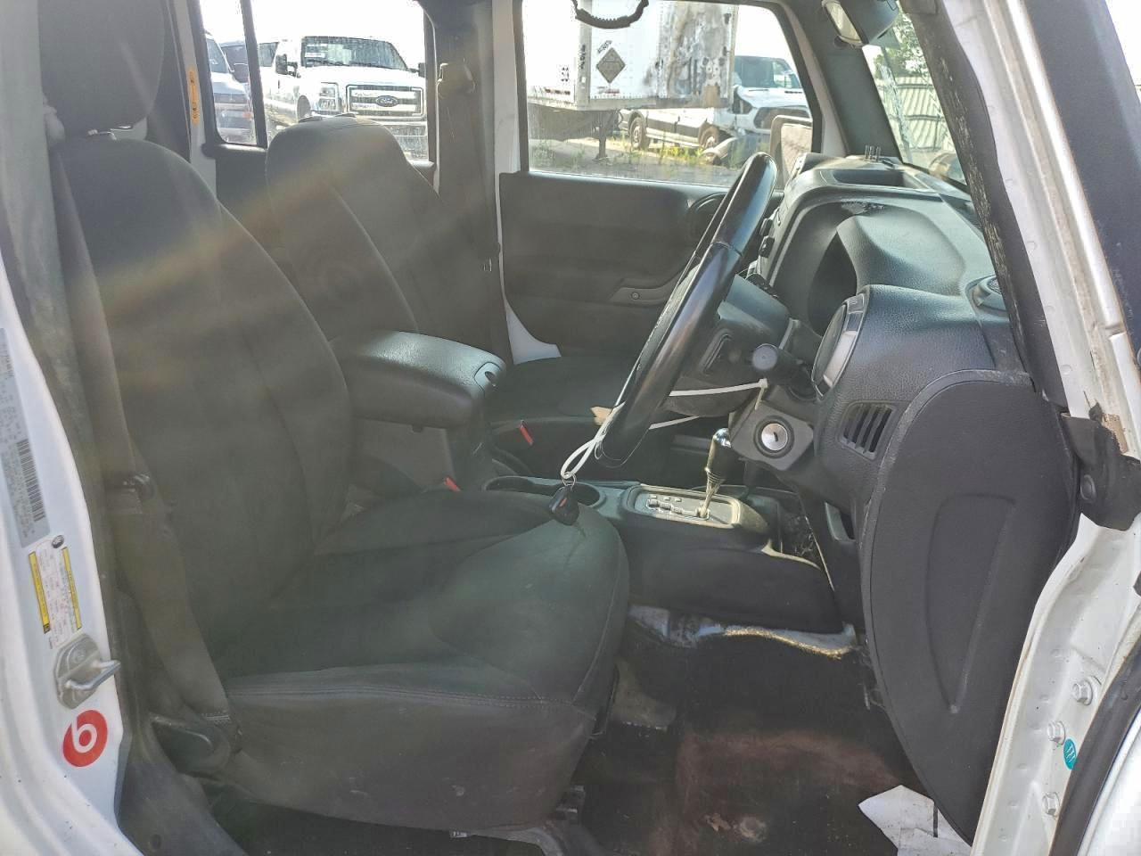 2016 Jeep Wrangler Unlimited Sport - Image 7