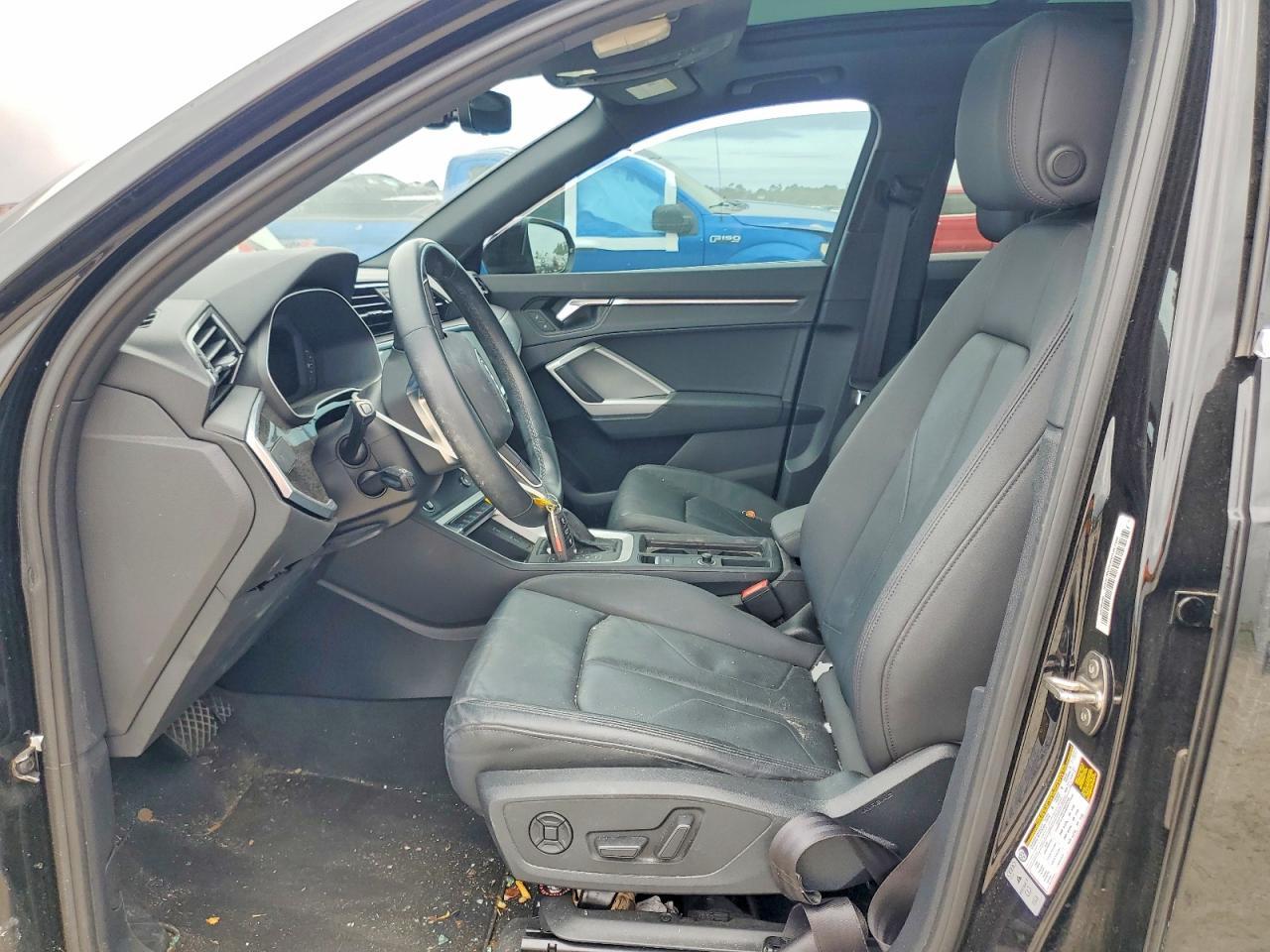 2021 Audi Q3 Premium 40 - Image 7