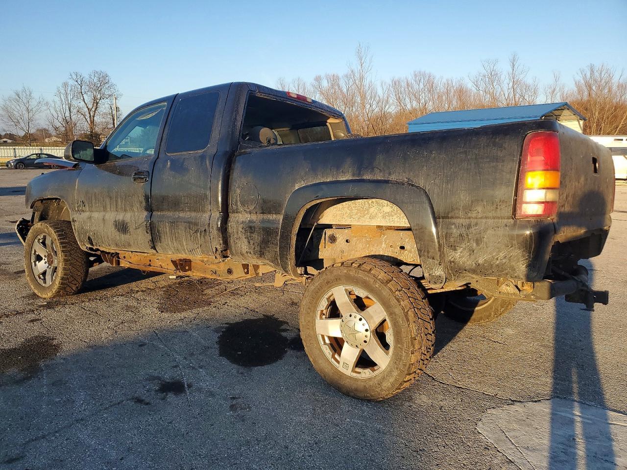 2004 Chevrolet Silverado K2500 Heavy Duty - Фото 2