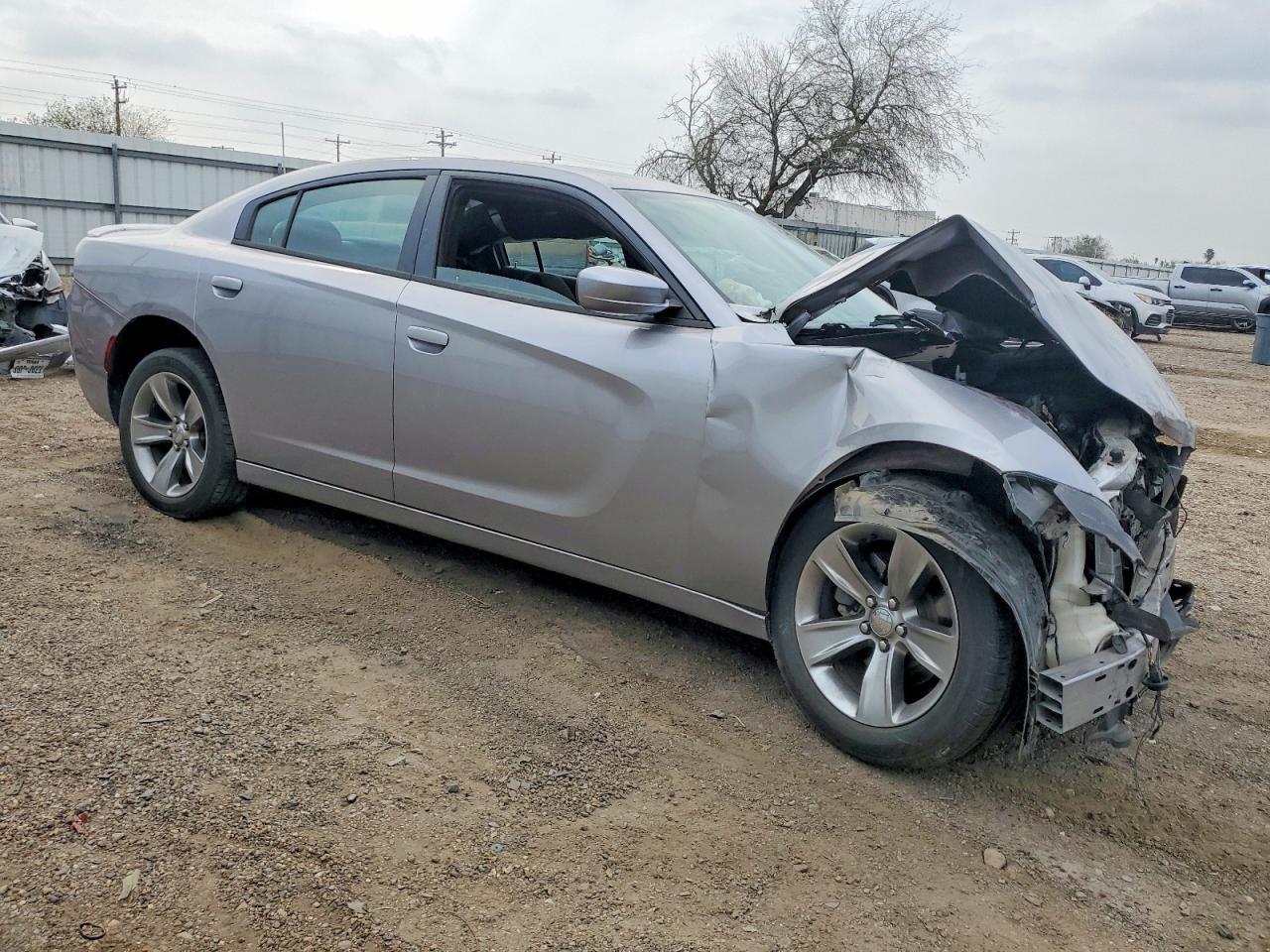2015 Dodge Charger Se - Image 4
