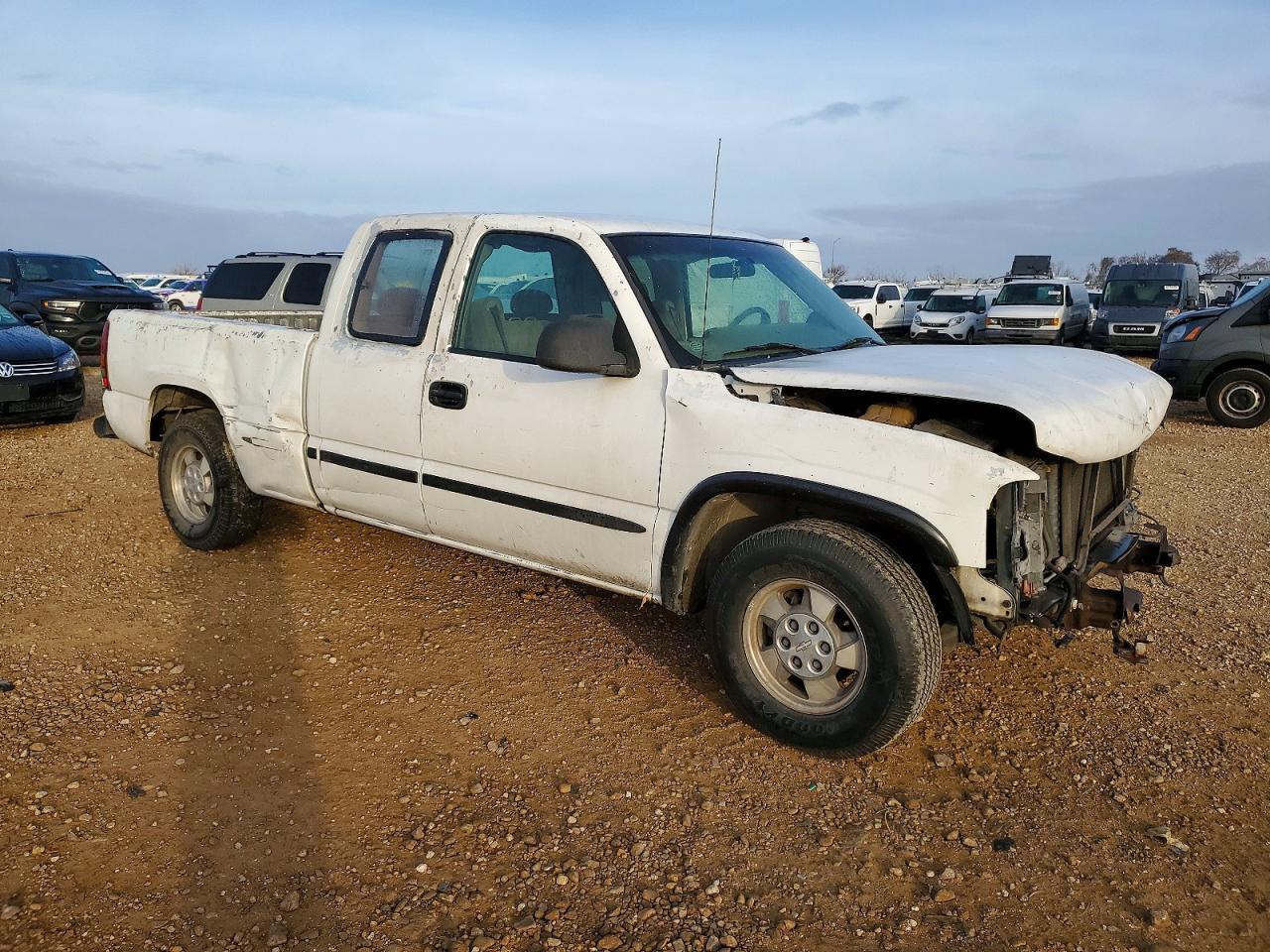 2001 GMC New Sierra C1500 - Фото 4