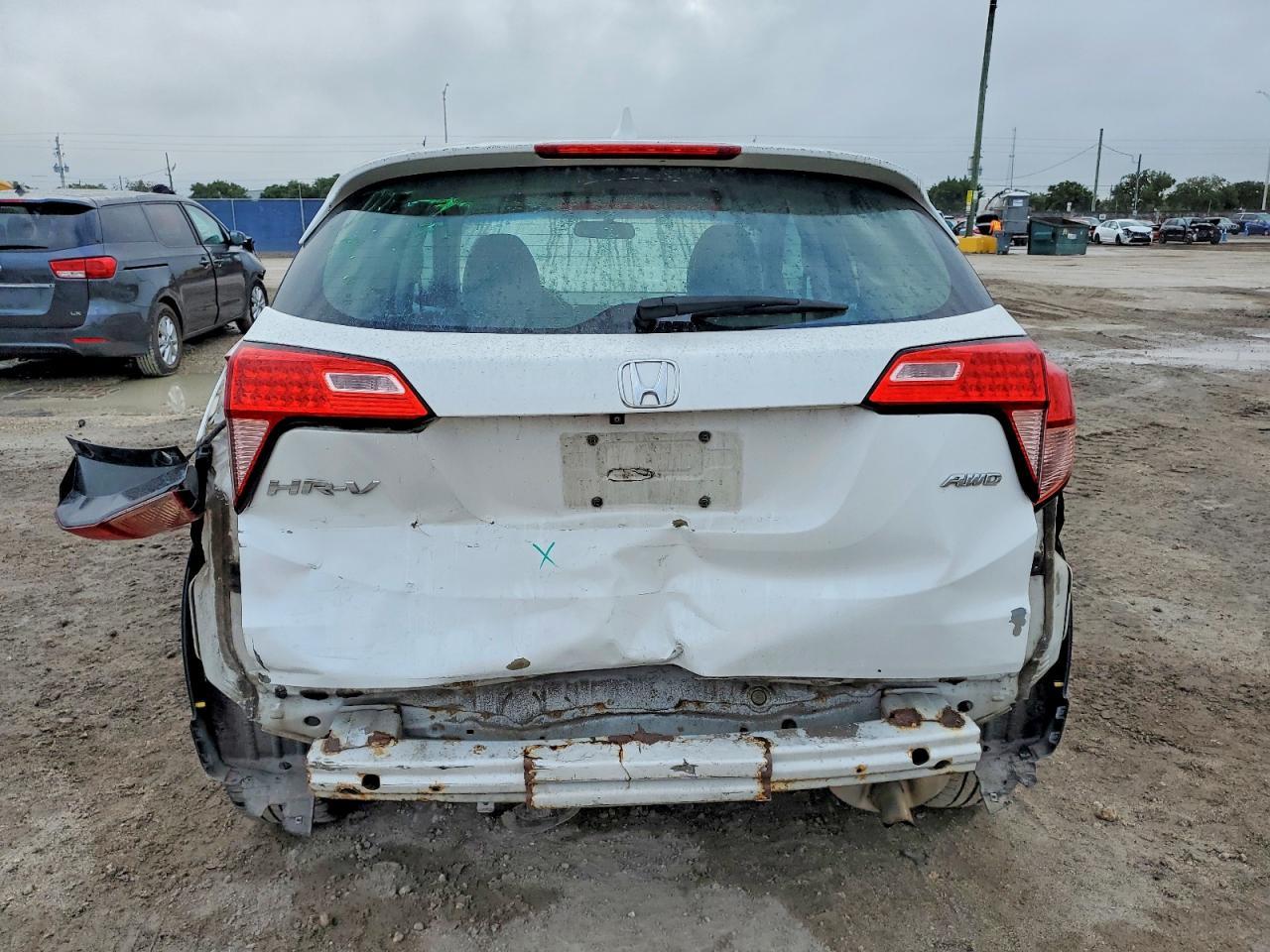2016 Honda Hr-V Lx - Image 6