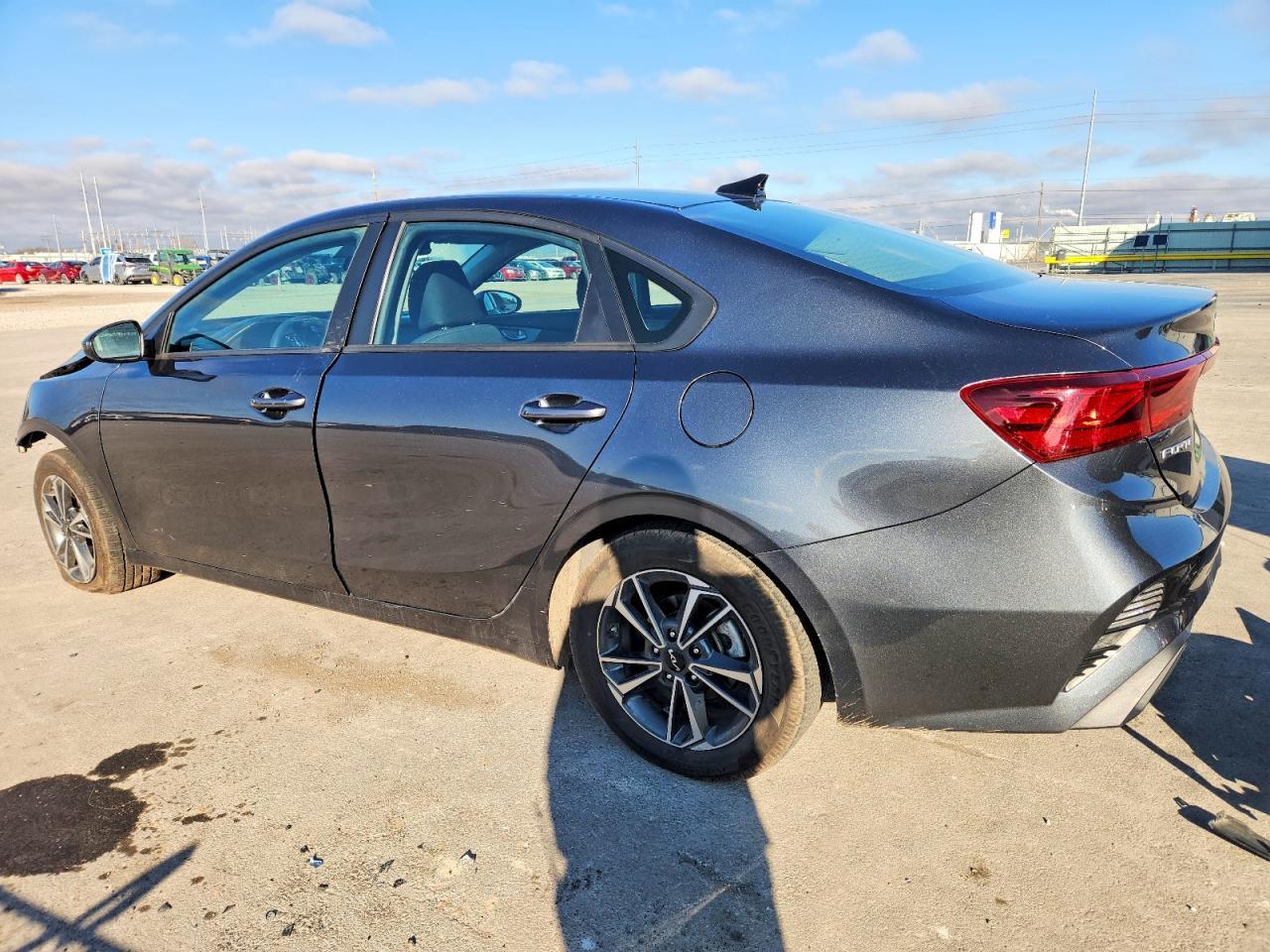 2024 Kia Forte Lx - Фото 2