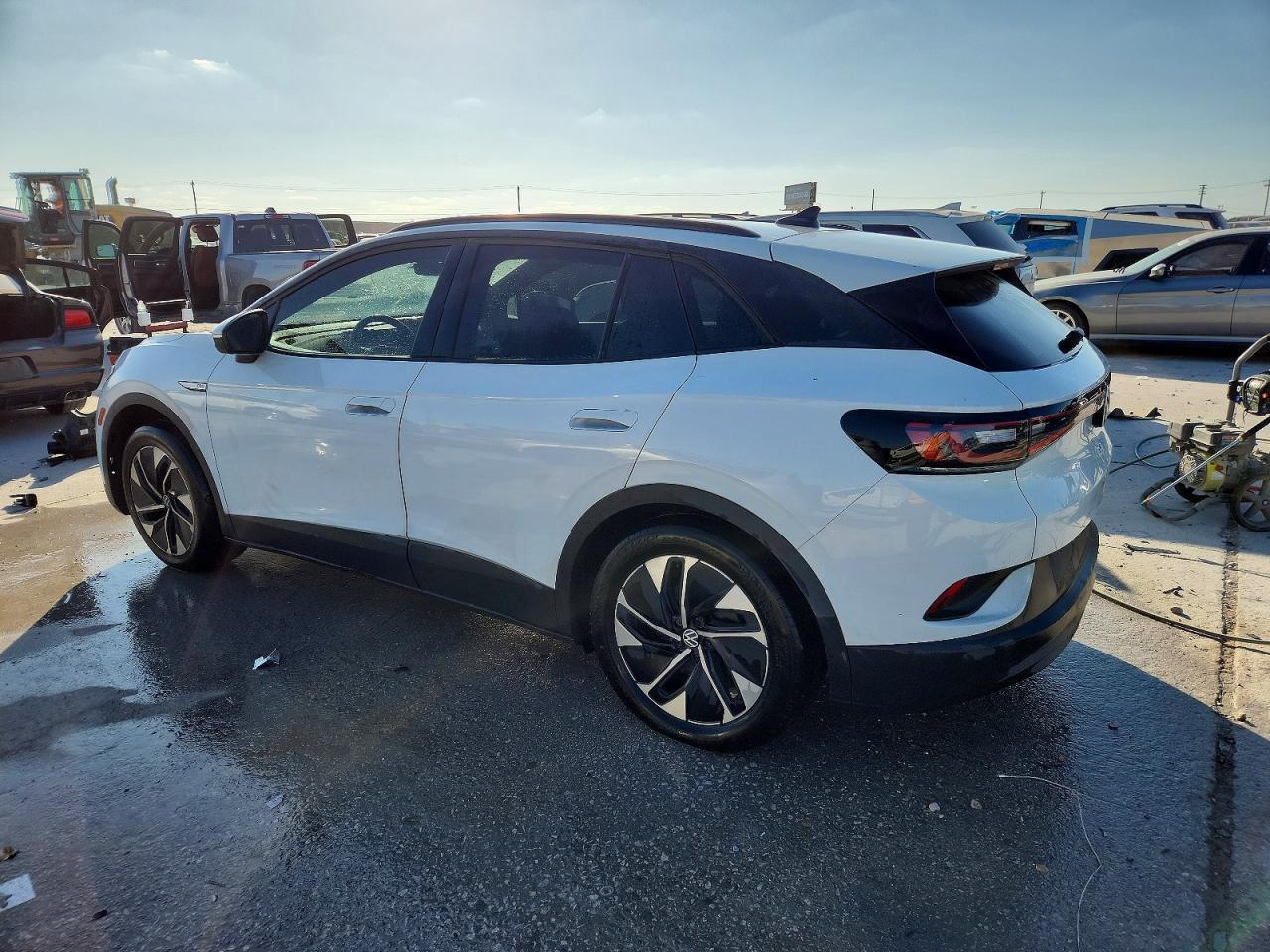 2021 Volkswagen Id.4 Pro - Фото 2