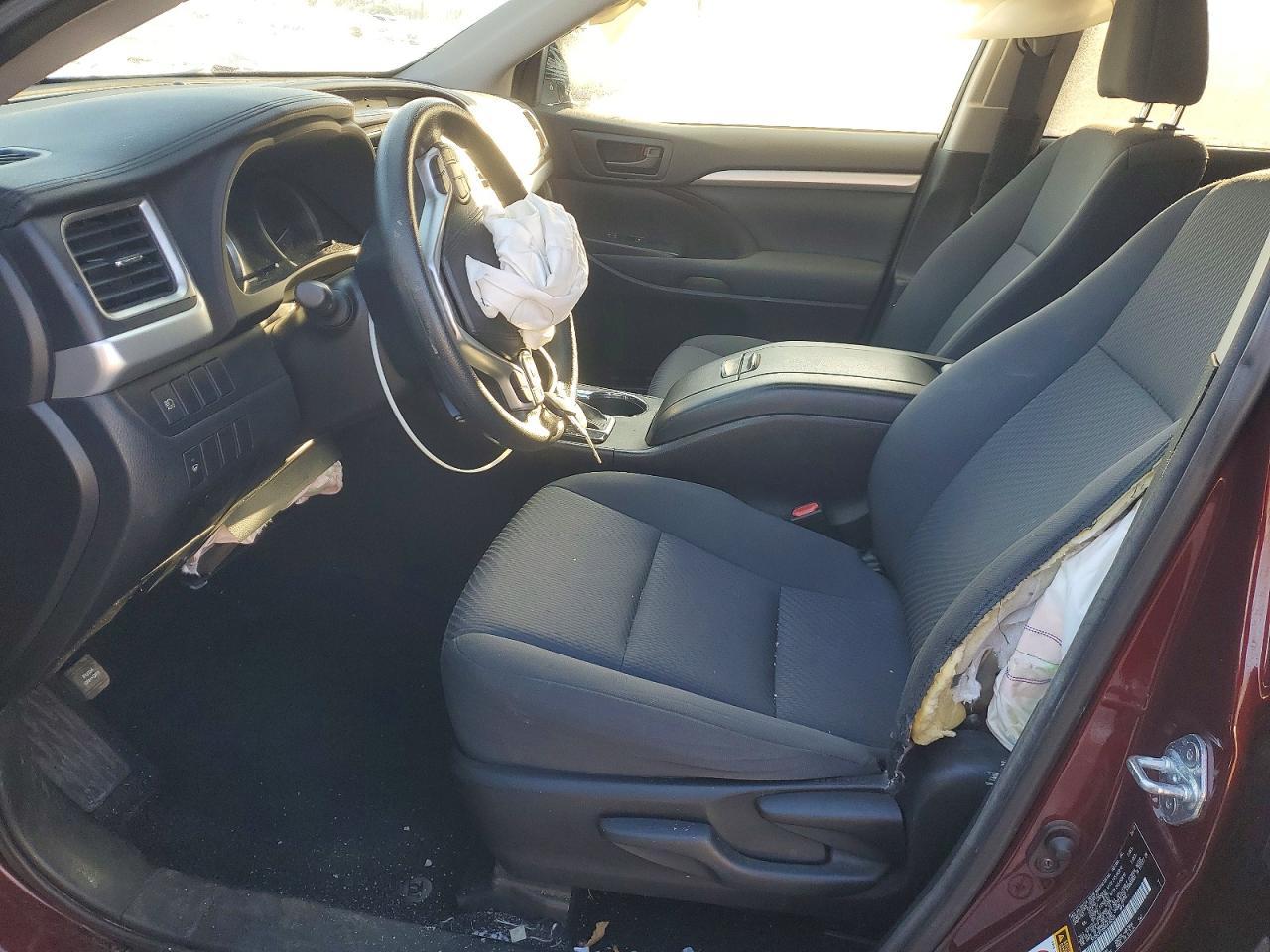 2017 Toyota Highlander Le - Фото 7