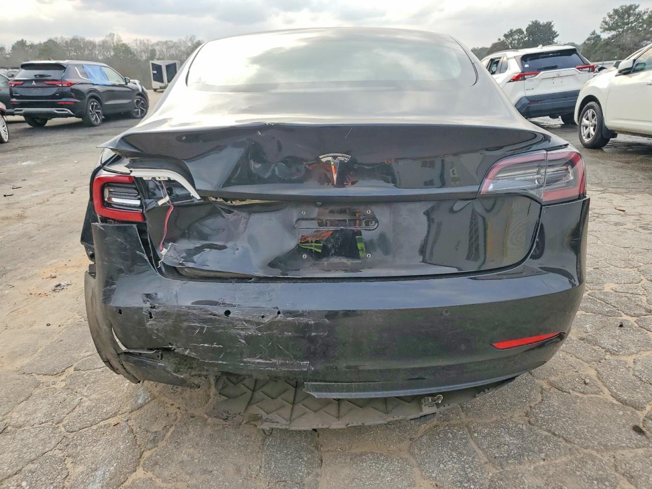 2018 Tesla Model 3 - Image 6