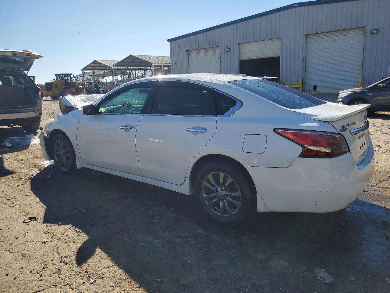 2015 Nissan Altima 2.5 - Image 2