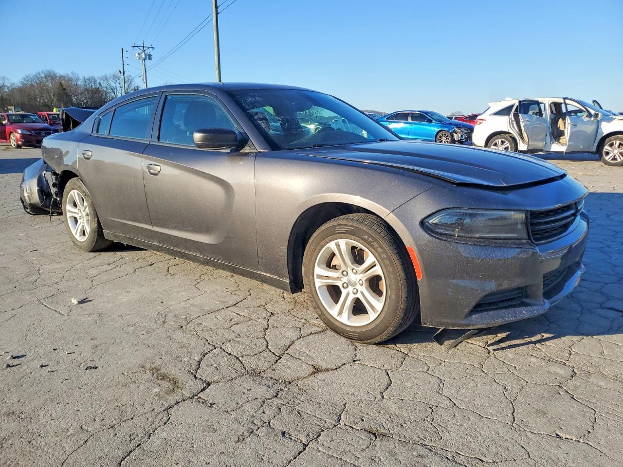 2022 Dodge Charger Sxt - Фото 4