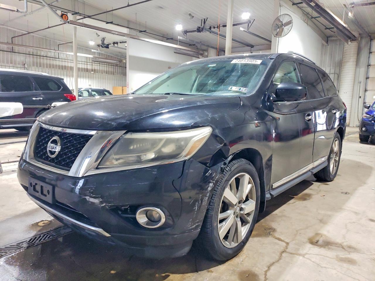 2014 Nissan Pathfinder S