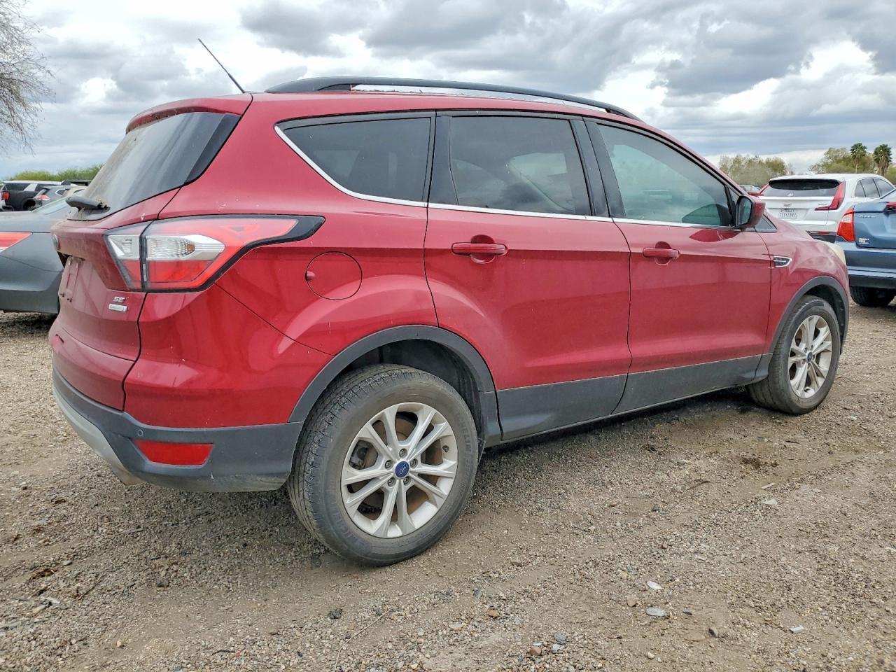 2017 Ford Escape Se - Image 3