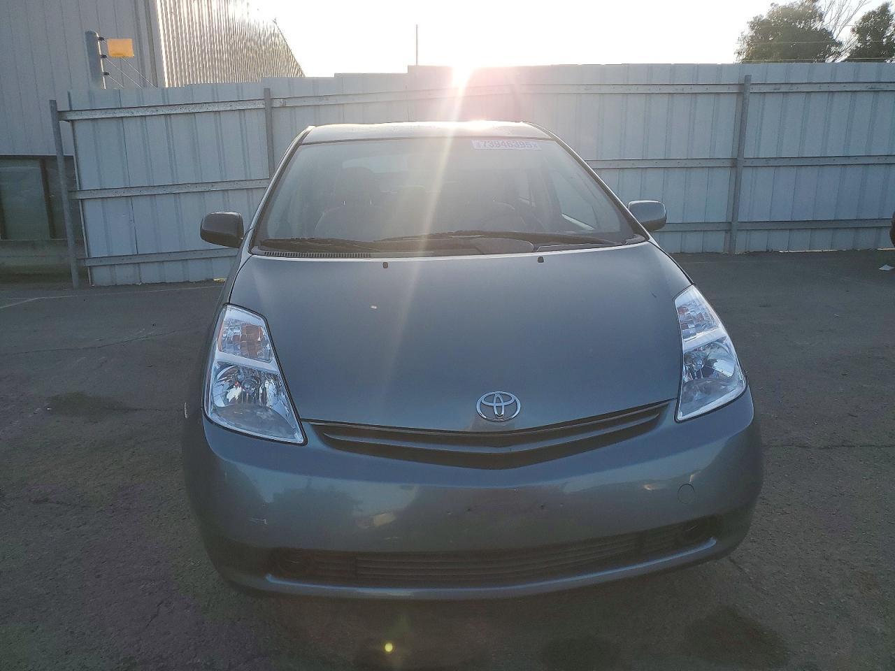 2005 Toyota Prius - Image 5