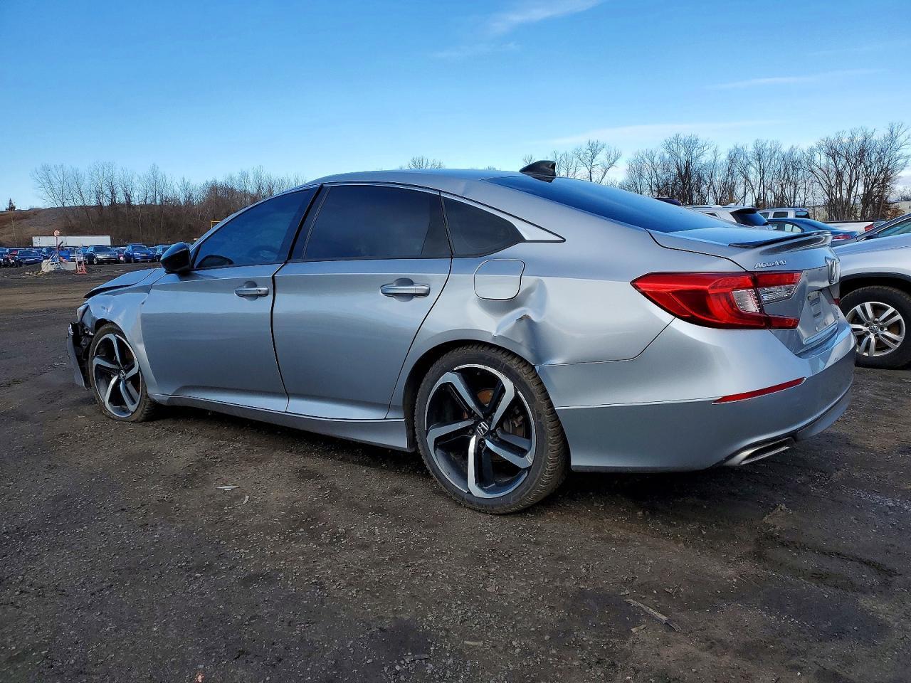 2022 Honda Accord Sport - Фото 2