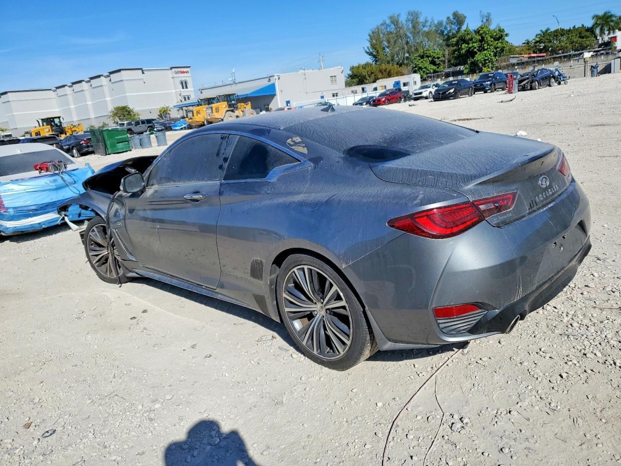 2017 Infiniti Q60 Base - Image 2