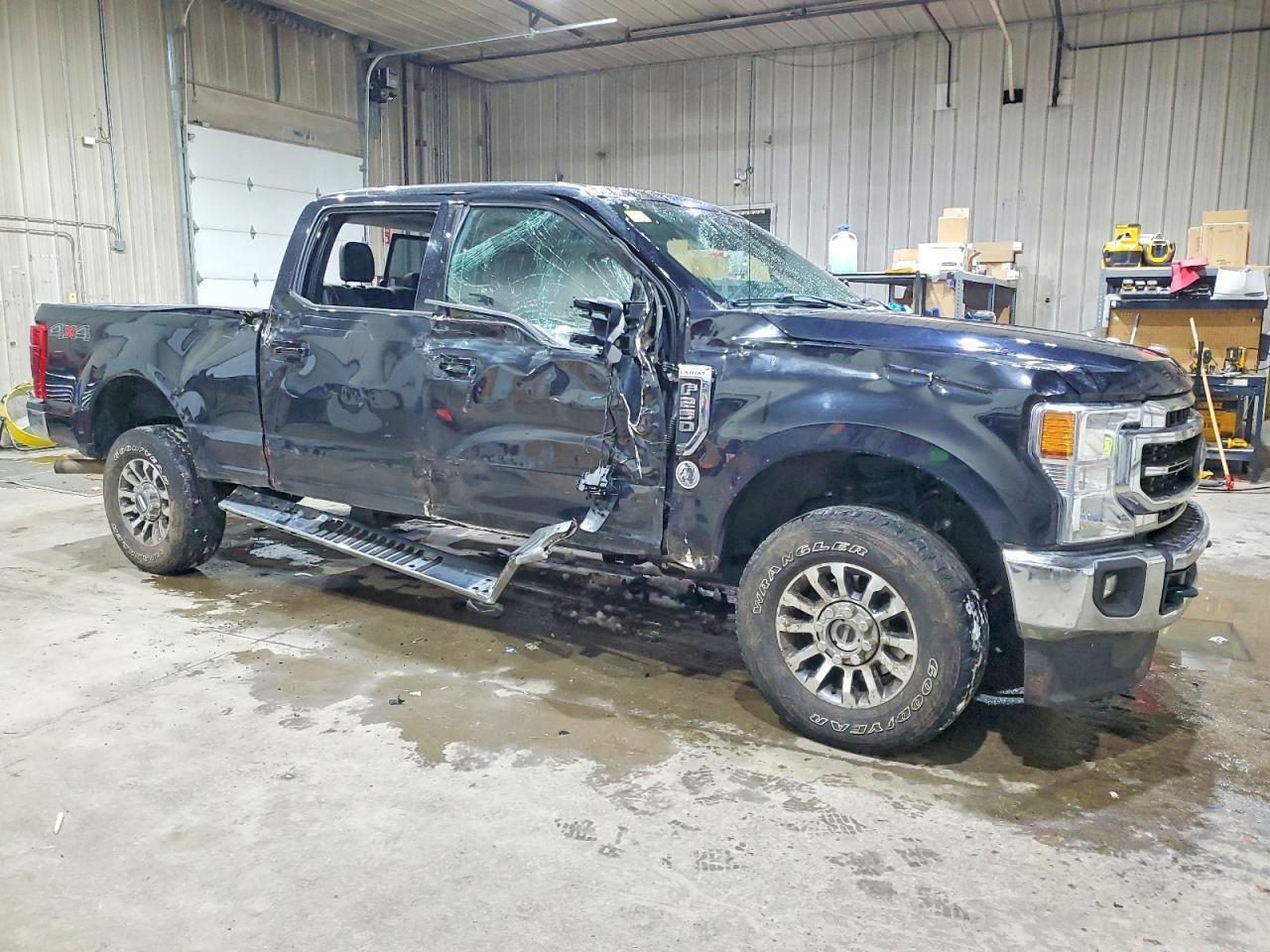 2020 Ford F250 Super Duty - Фото 4