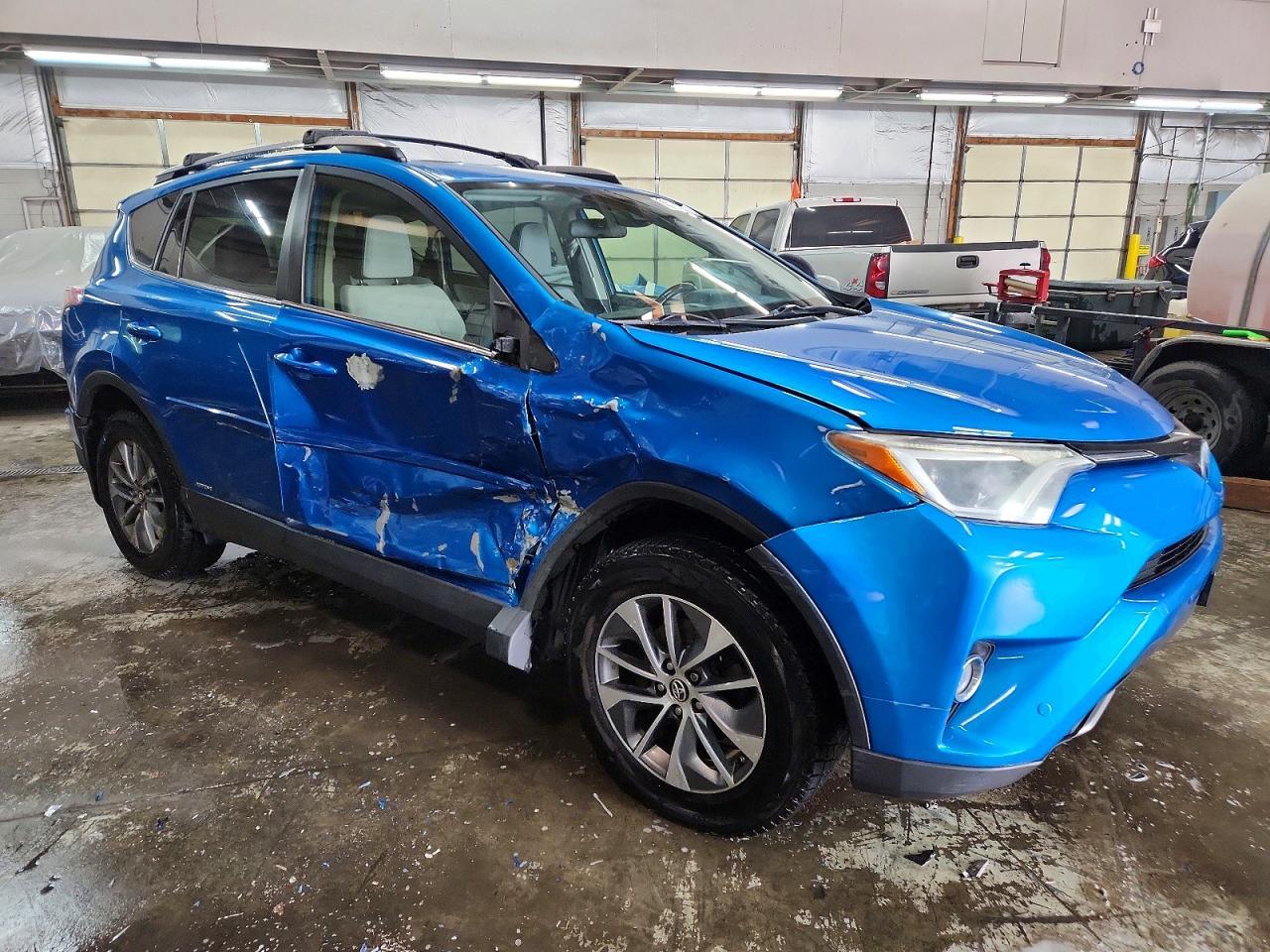 2018 Toyota Rav4 Hybrid Xle - Image 4