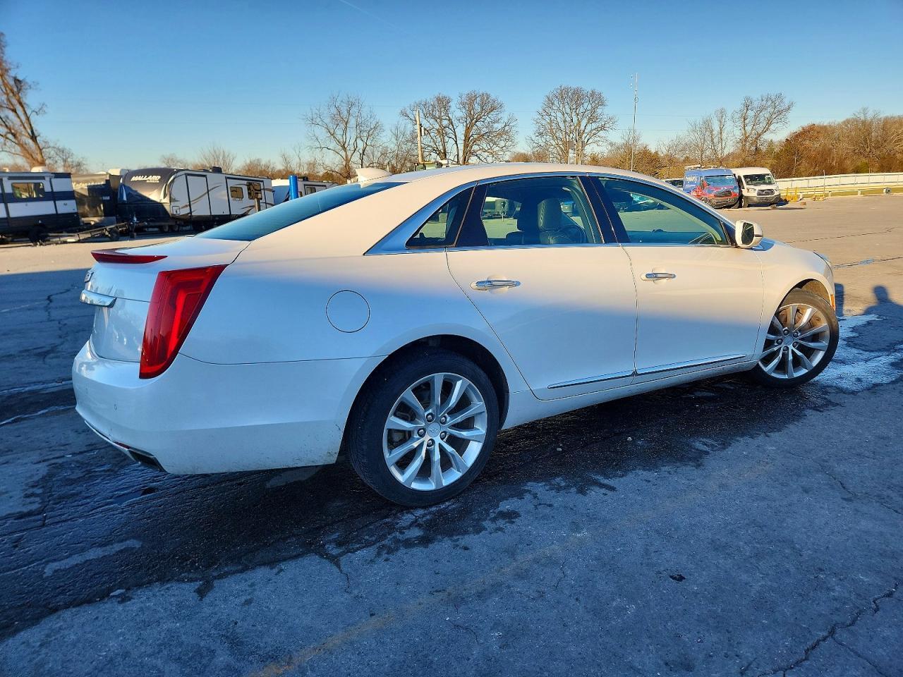 2016 Cadillac Xts Luxury Collection - Image 3
