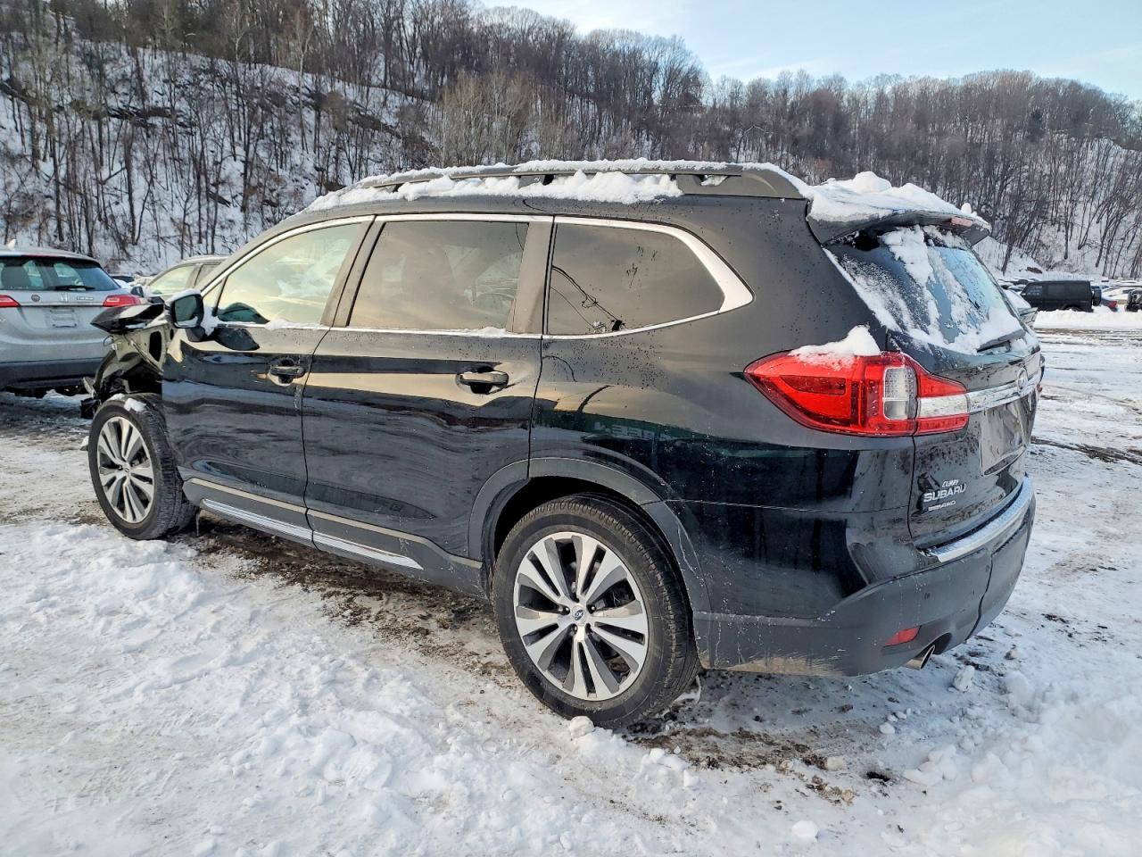 2022 Subaru Ascent Limited - Image 2