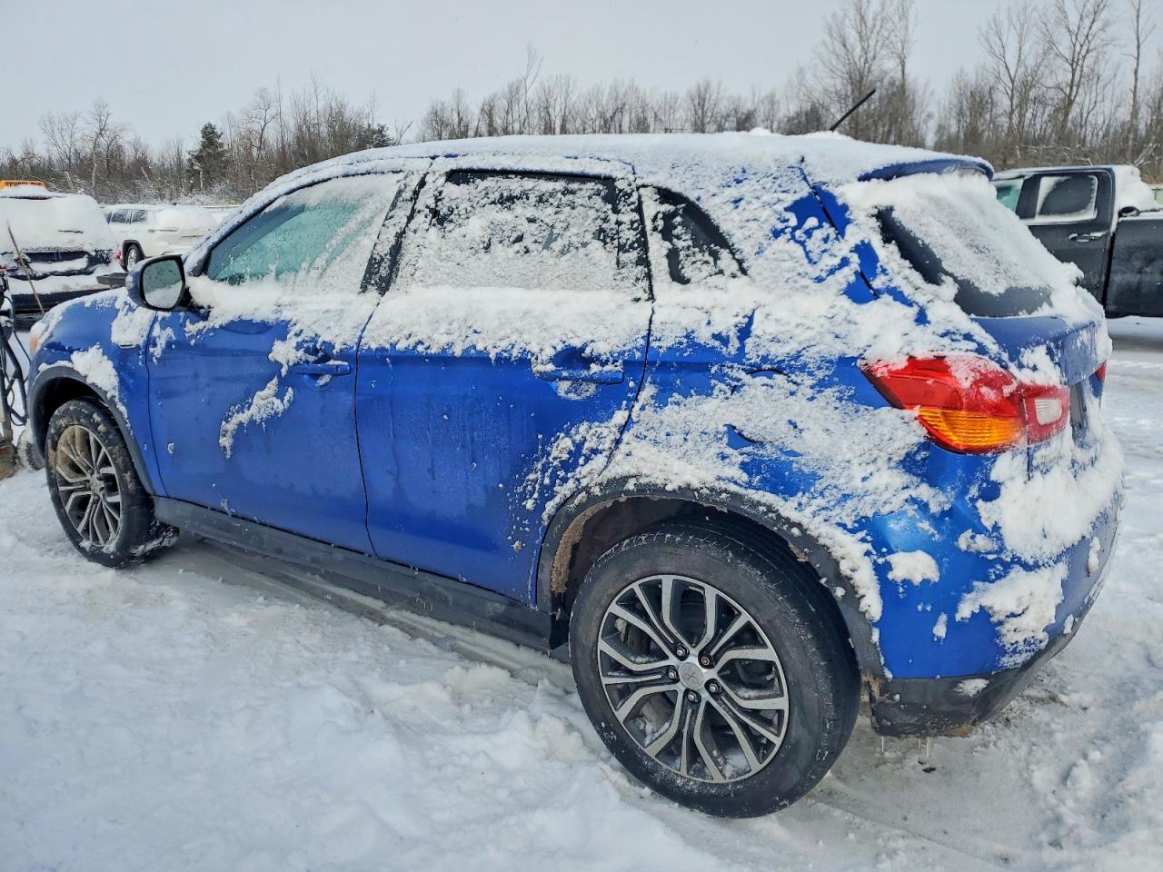 2016 Mitsubishi Outlander Sport Es - Фото 2