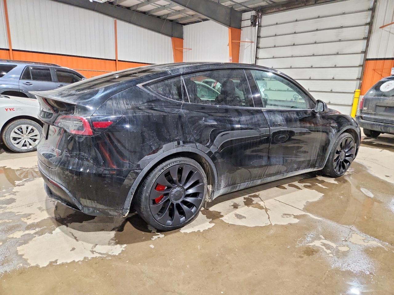2022 Tesla Model Y - Image 3