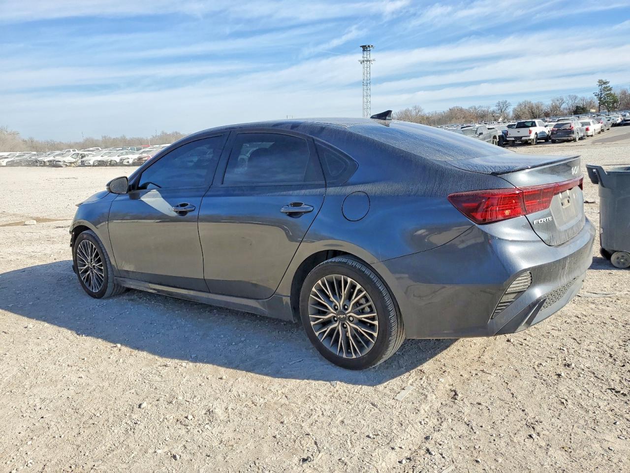 2024 Kia Forte Gt Line - Фото 2