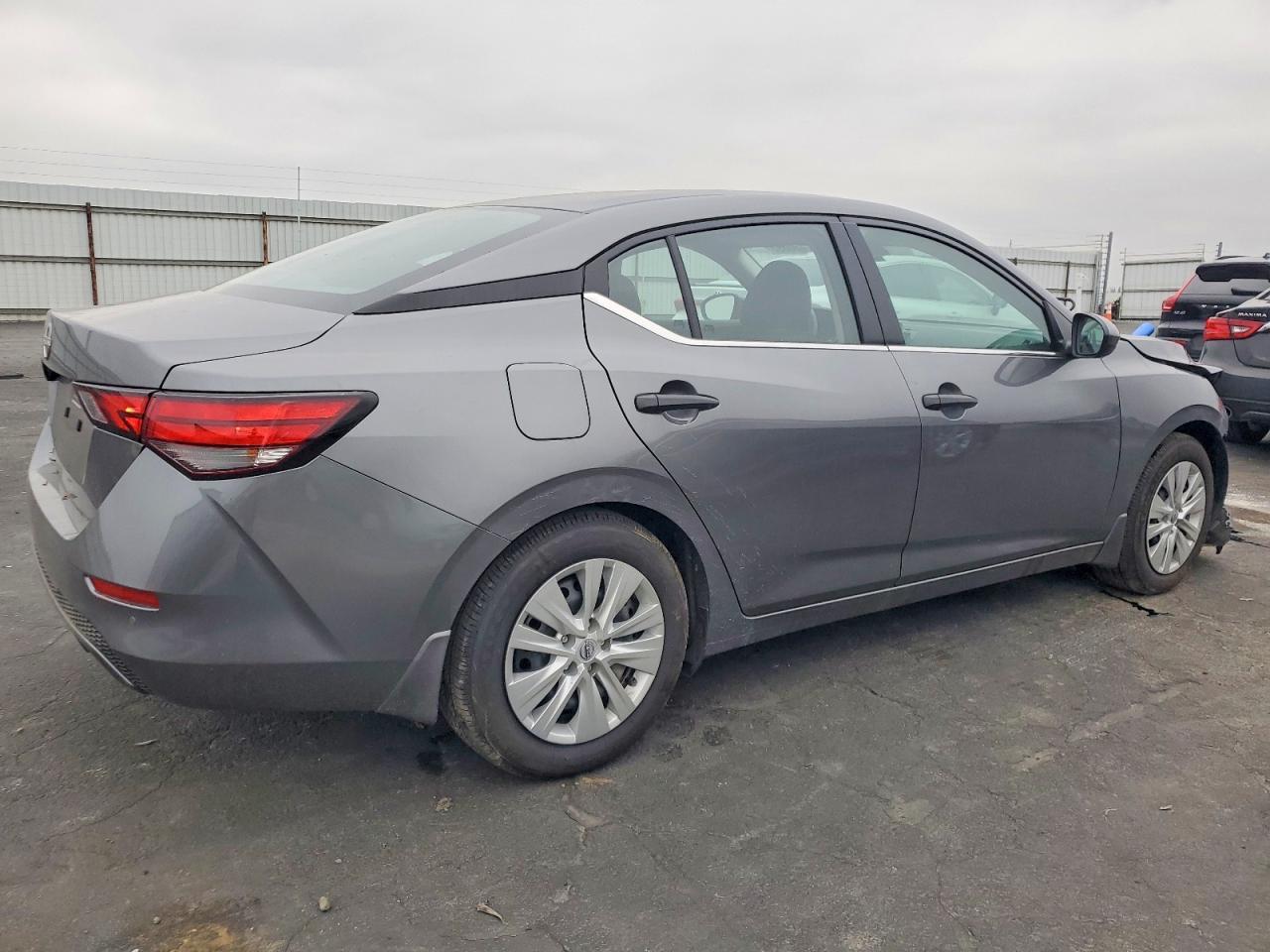 2025 Nissan Sentra S - Фото 3