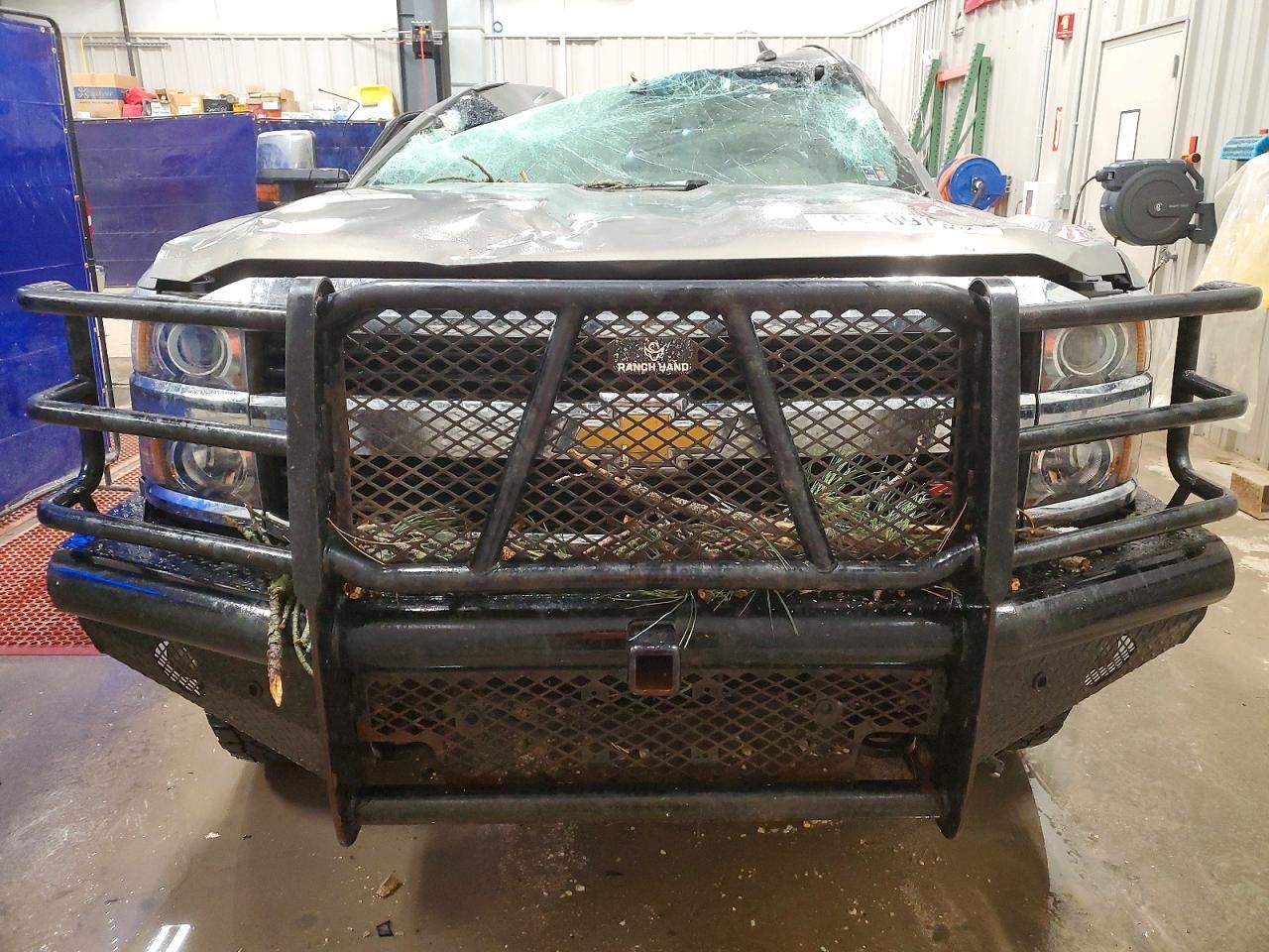 2017 Chevrolet Silverado K2500 Heavy Duty Ltz - Image 5