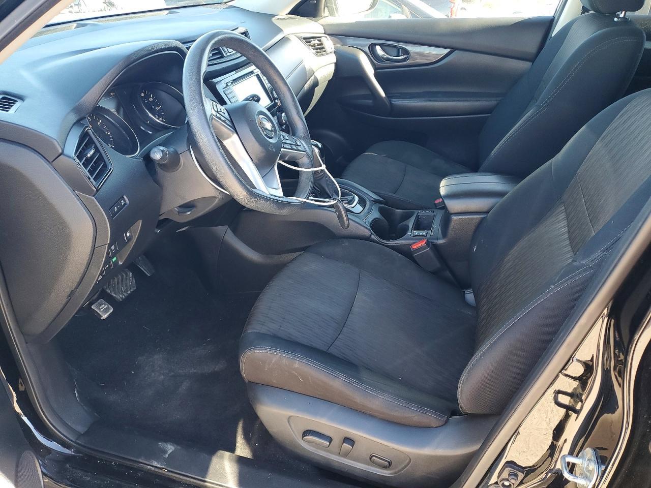 2019 Nissan Rogue S - Image 7