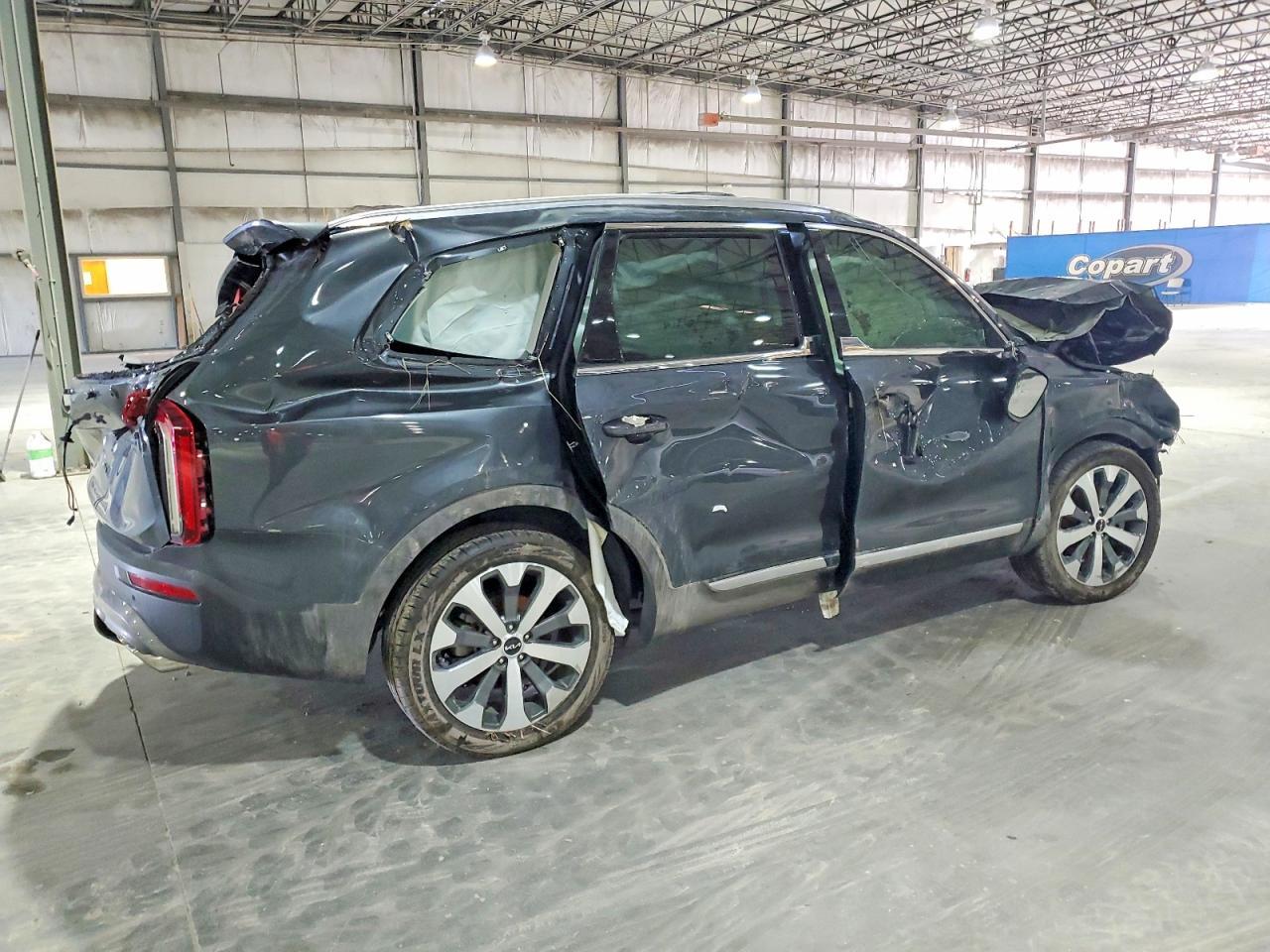 2022 Kia Telluride Ex - Image 3