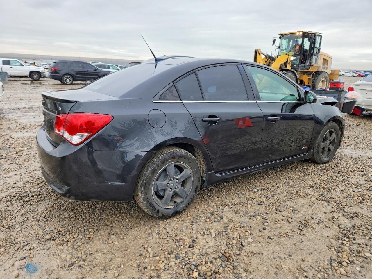 2012 Chev Cruze Lt - Image 3