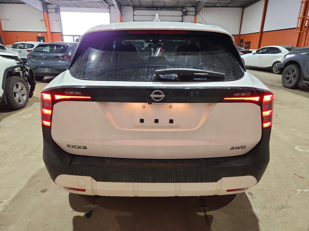 2025 Nissan Kicks Sv 4Dr Awd - Image 6