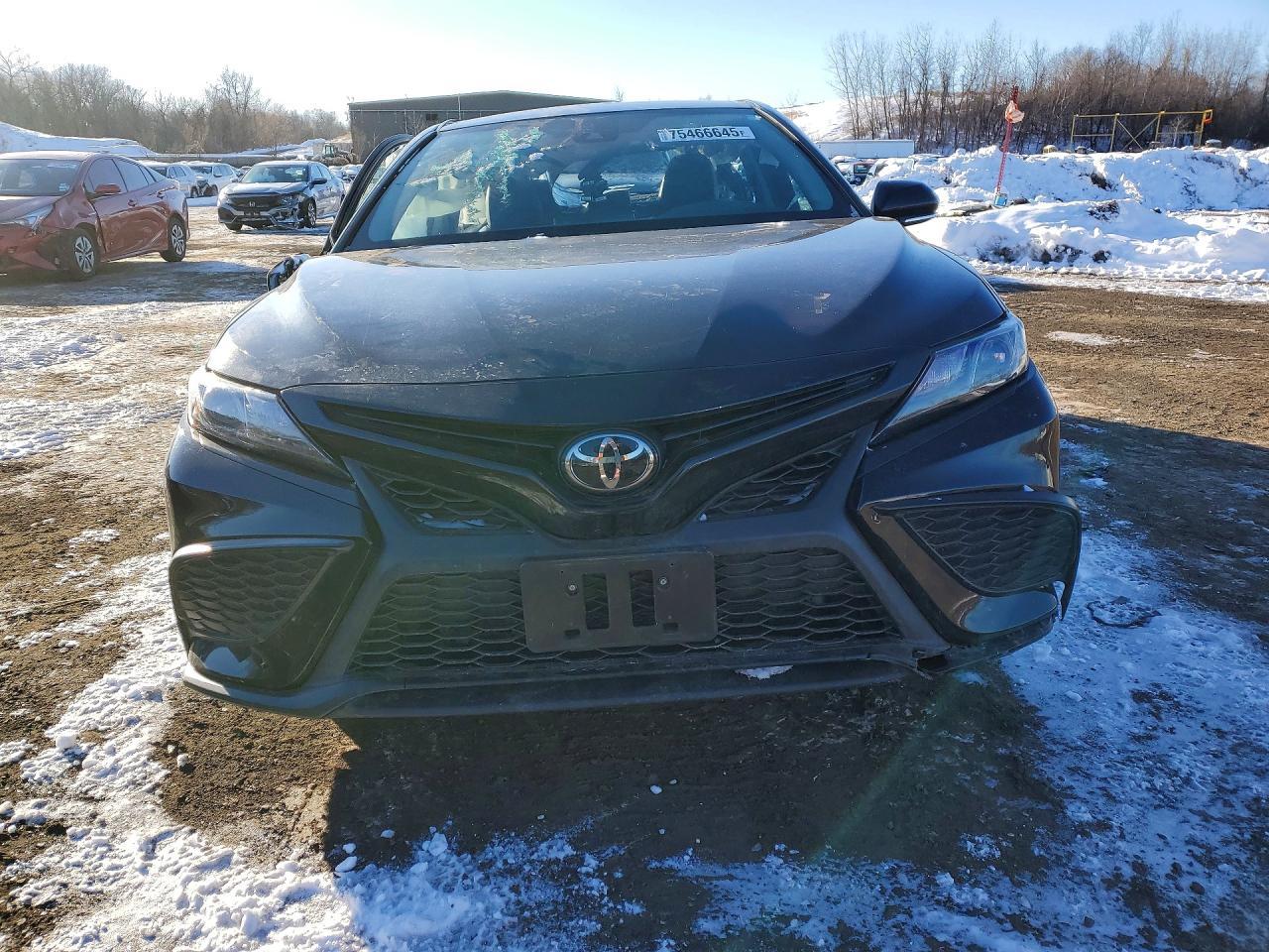 2023 Toyota Camry Se Night Shade - Image 5