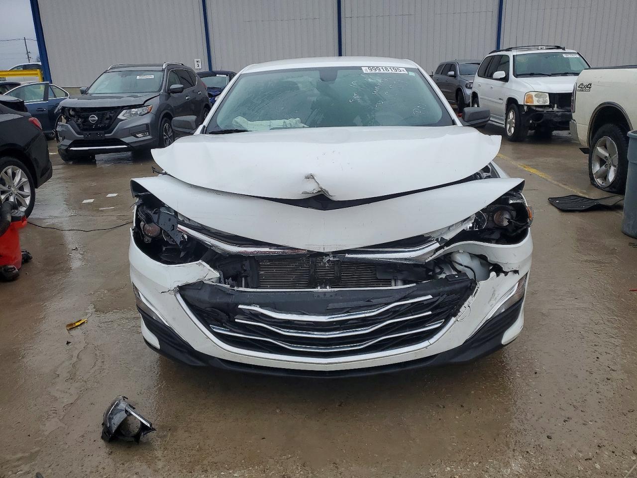 2020 Chevrolet Malibu Ls - Image 5