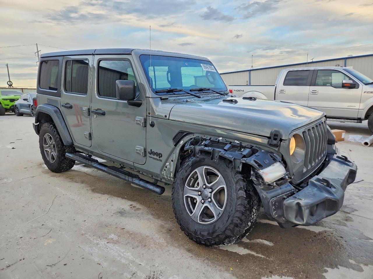 2022 Jeep Wrangler Unlimited Sport - Фото 4