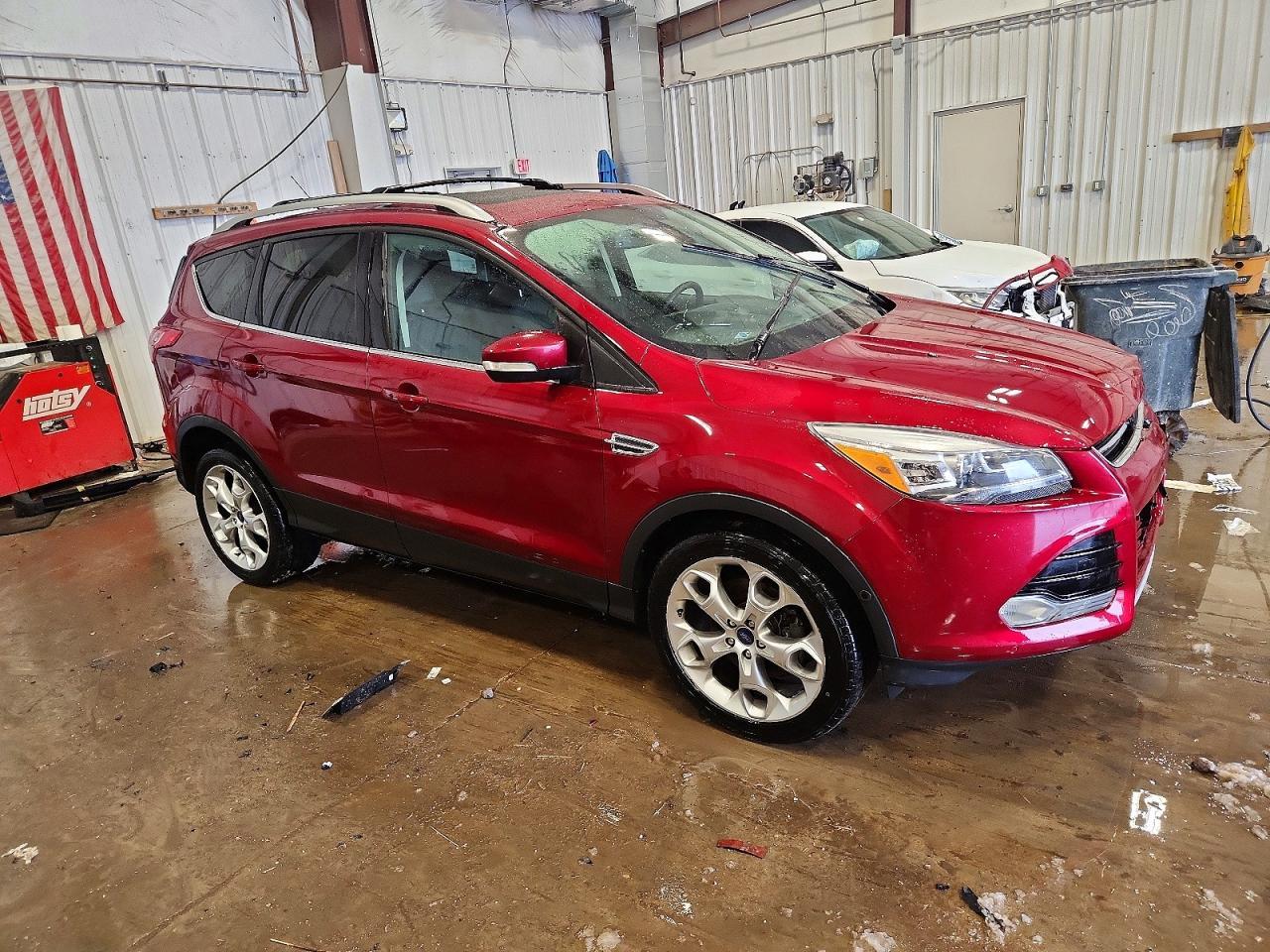 2013 Ford Escape Titanium - Фото 4