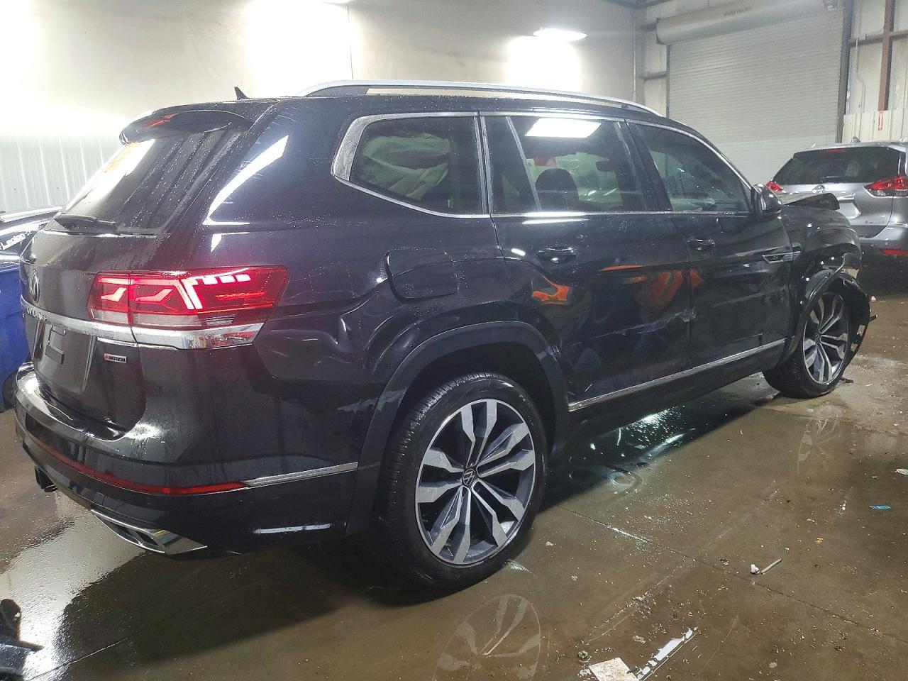 2021 Volkswagen Atlas Sel Premium R-Line - Фото 3