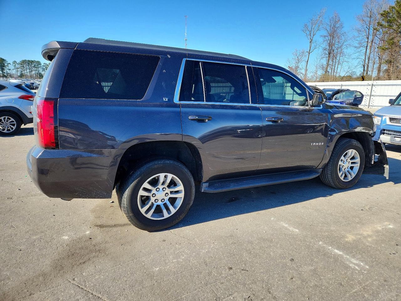 2017 Chevrolet Tahoe K1500 Lt - Image 3