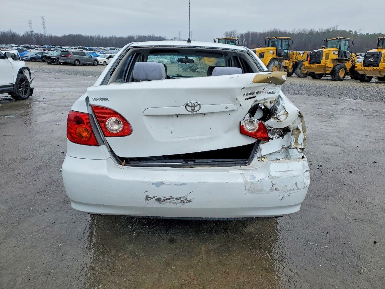 2004 Toyota Corolla Ce - Фото 6