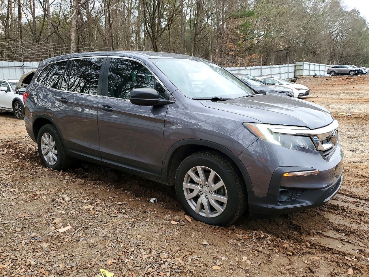 2020 Honda Pilot Lx - Image 4