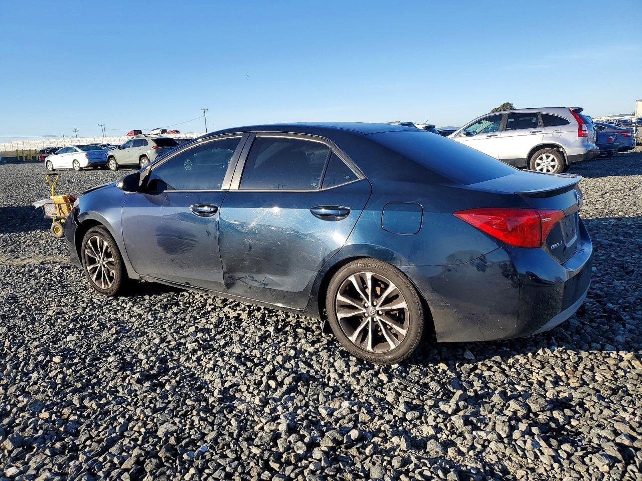 2018 Toyota Corolla L - Фото 2