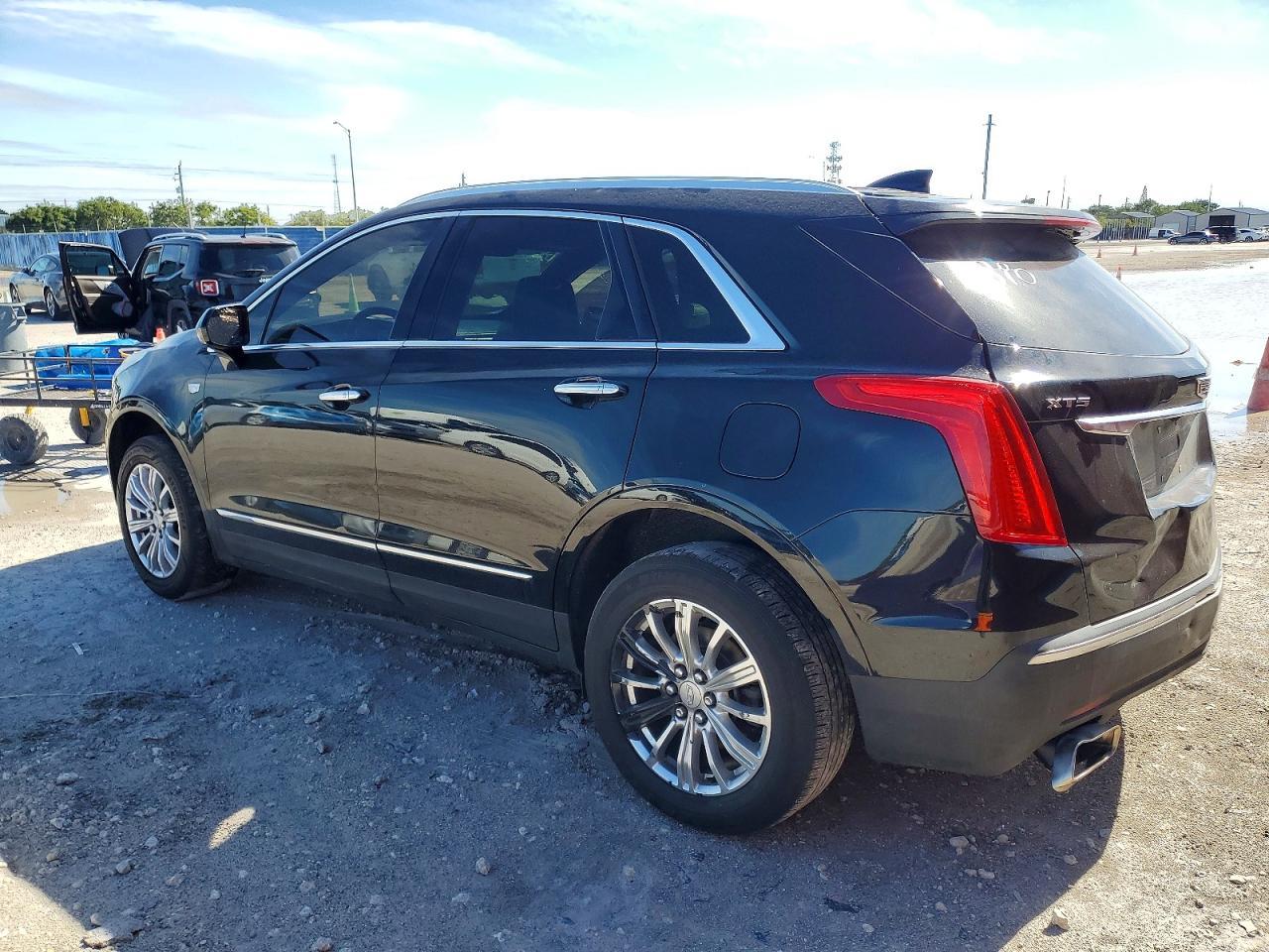 2018 Cadillac Xt5 - Фото 2