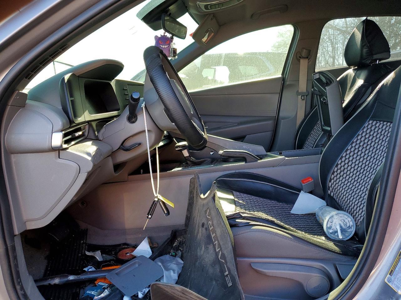 2024 Hyundai Elantra Se - Фото 7