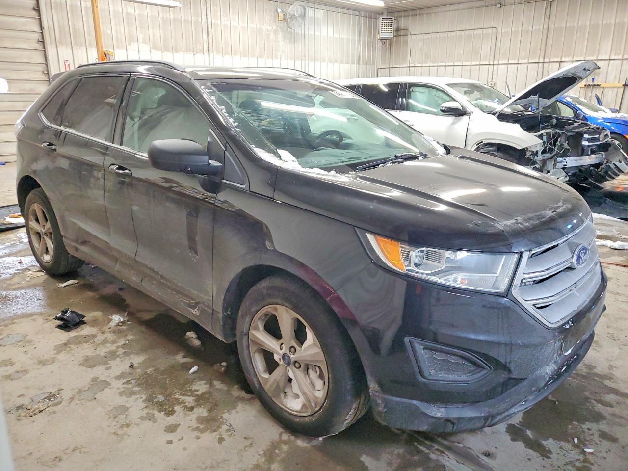 2017 Ford Edge Se - Image 4