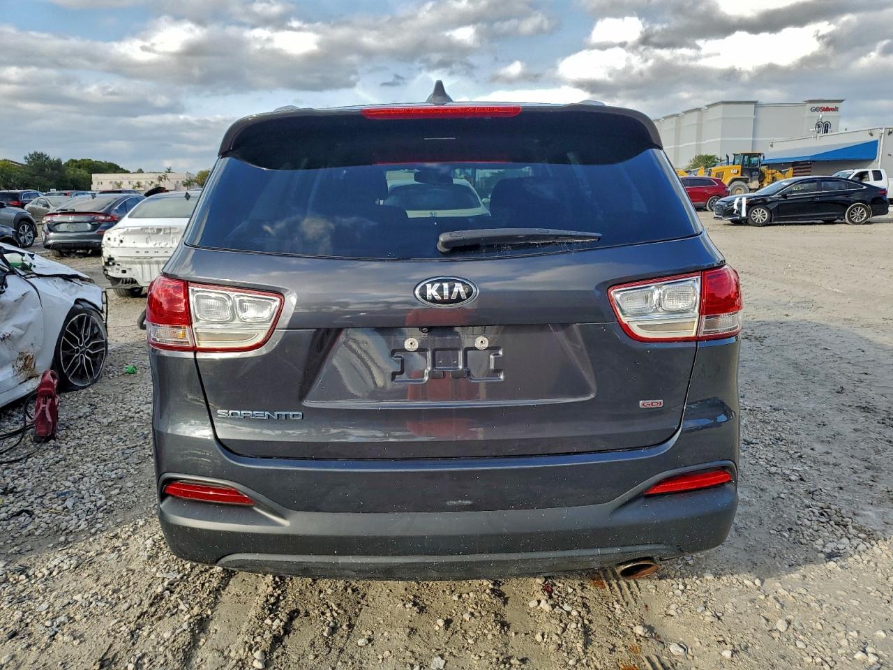 2018 Kia Sorento Lx - Фото 6