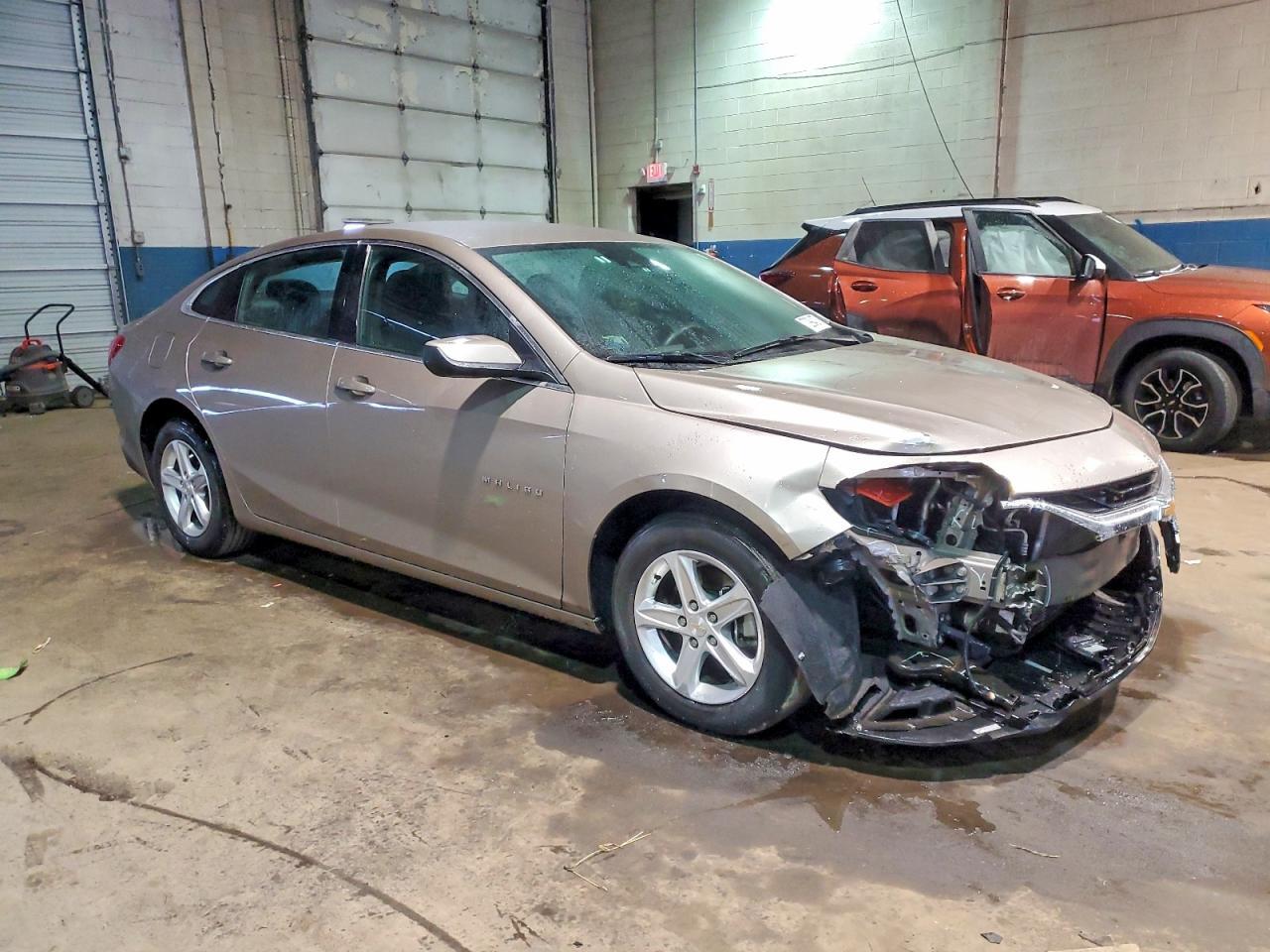 2024 Chevrolet Malibu Lt - Фото 4